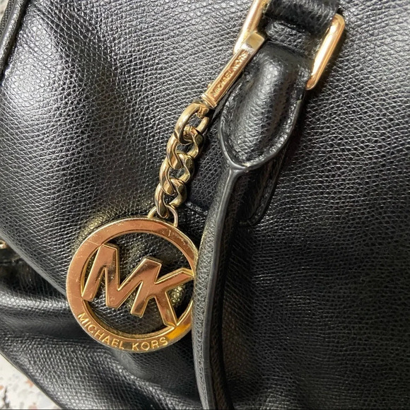 MICHAEL KORS Reese Saffiano Leather Designer Satchel With Metal Logo Charm - Picture 3 of 16